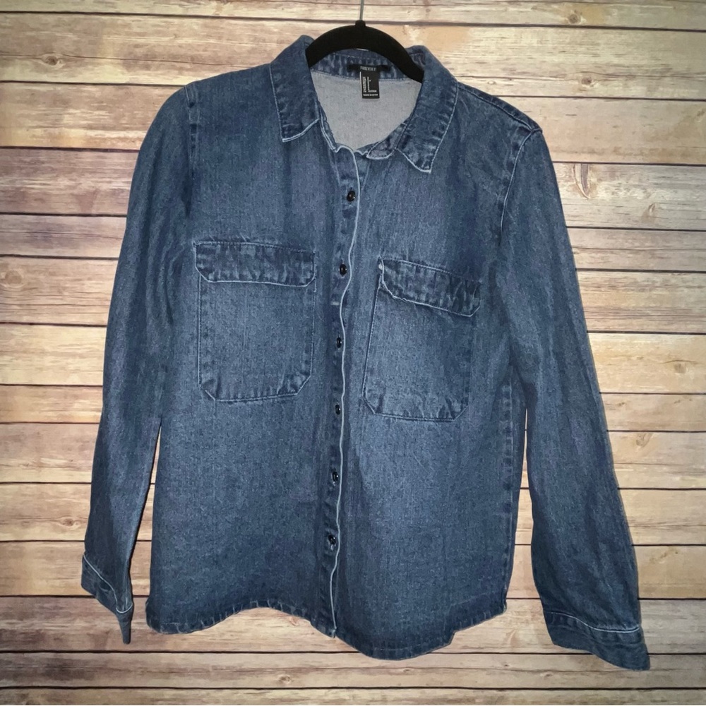 F21 Denim Shacket Medium Blue Size Small button
